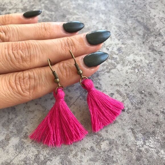 Tassel Earrings NEW Boho Festival Party Bright Pink Handmade USA - Picture 2 of 7